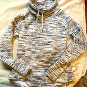 Marmot Sweatshirt